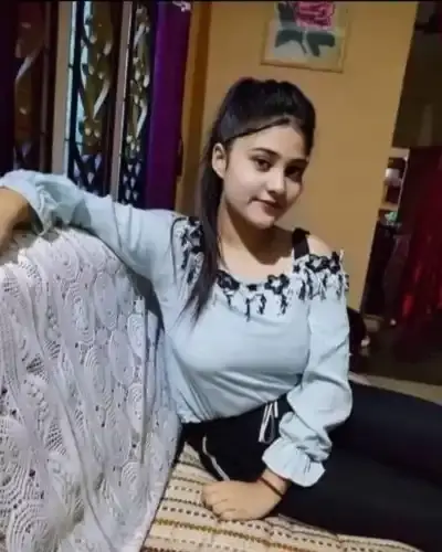 Call Girls Service in Umling